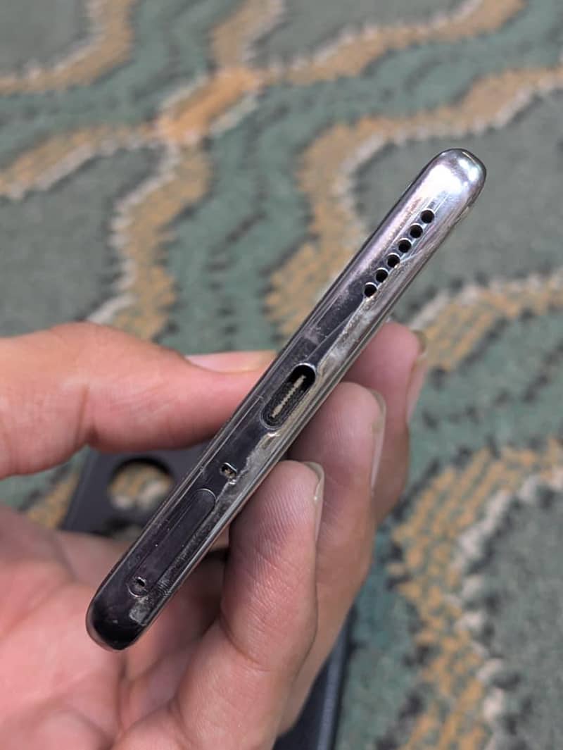 Tecno CAMON 40 Pro 5
