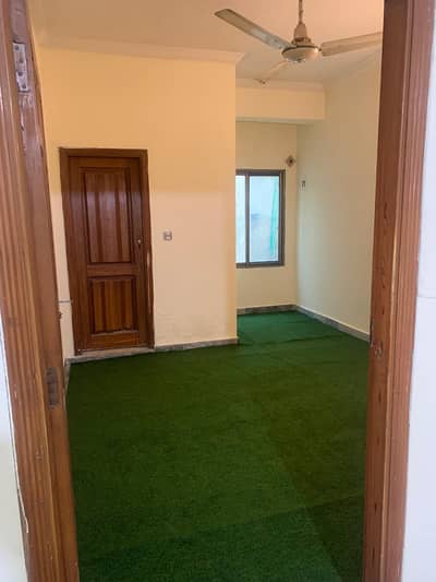 Good Condition Flat For Rent