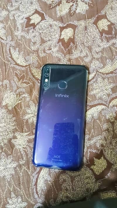 Infinix Hot 8