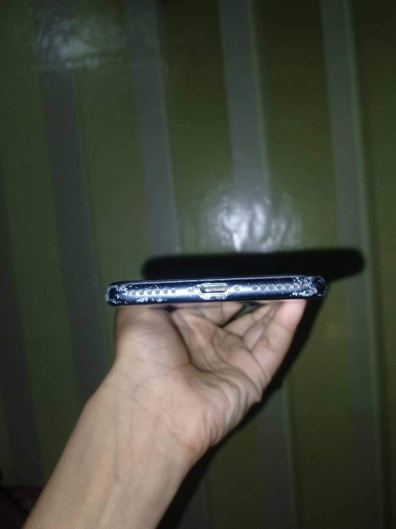 iPhone 7 0