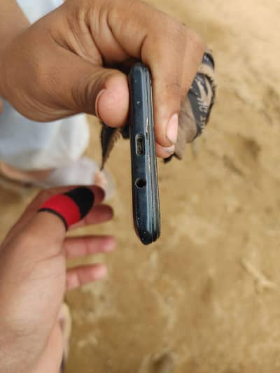 Infinix hote11 play