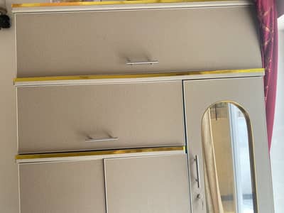 Cupboard Like New