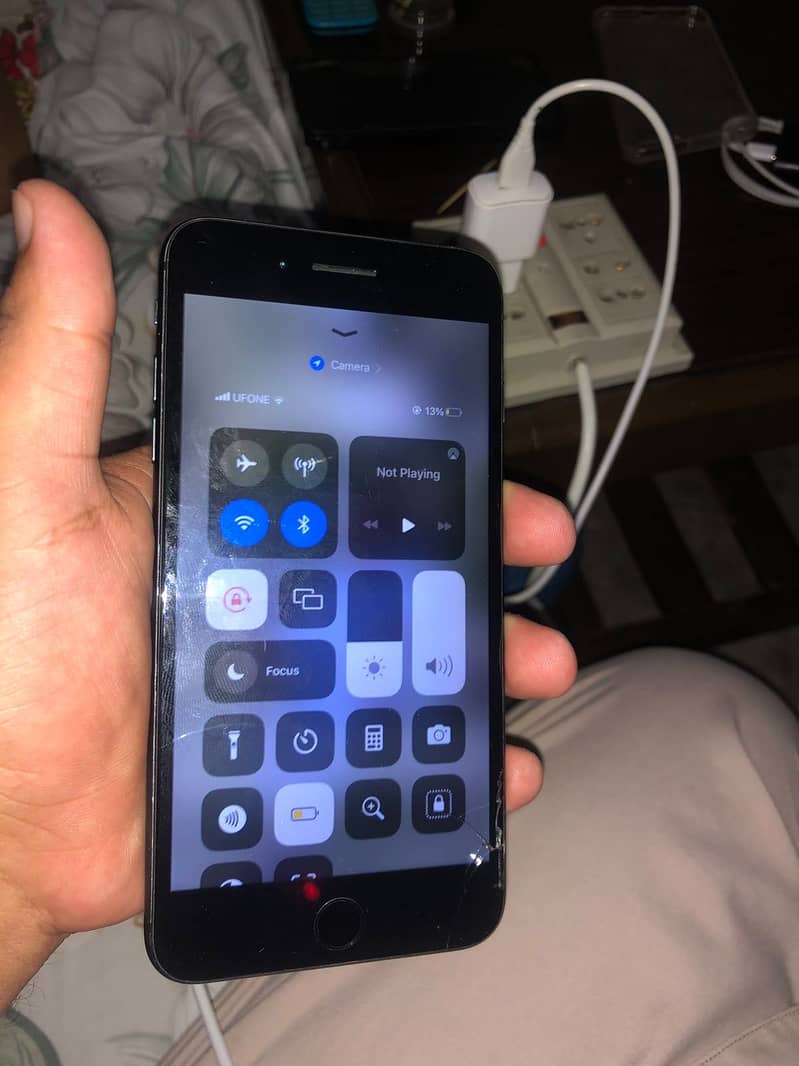 Apple iPhone 8 Plus 5