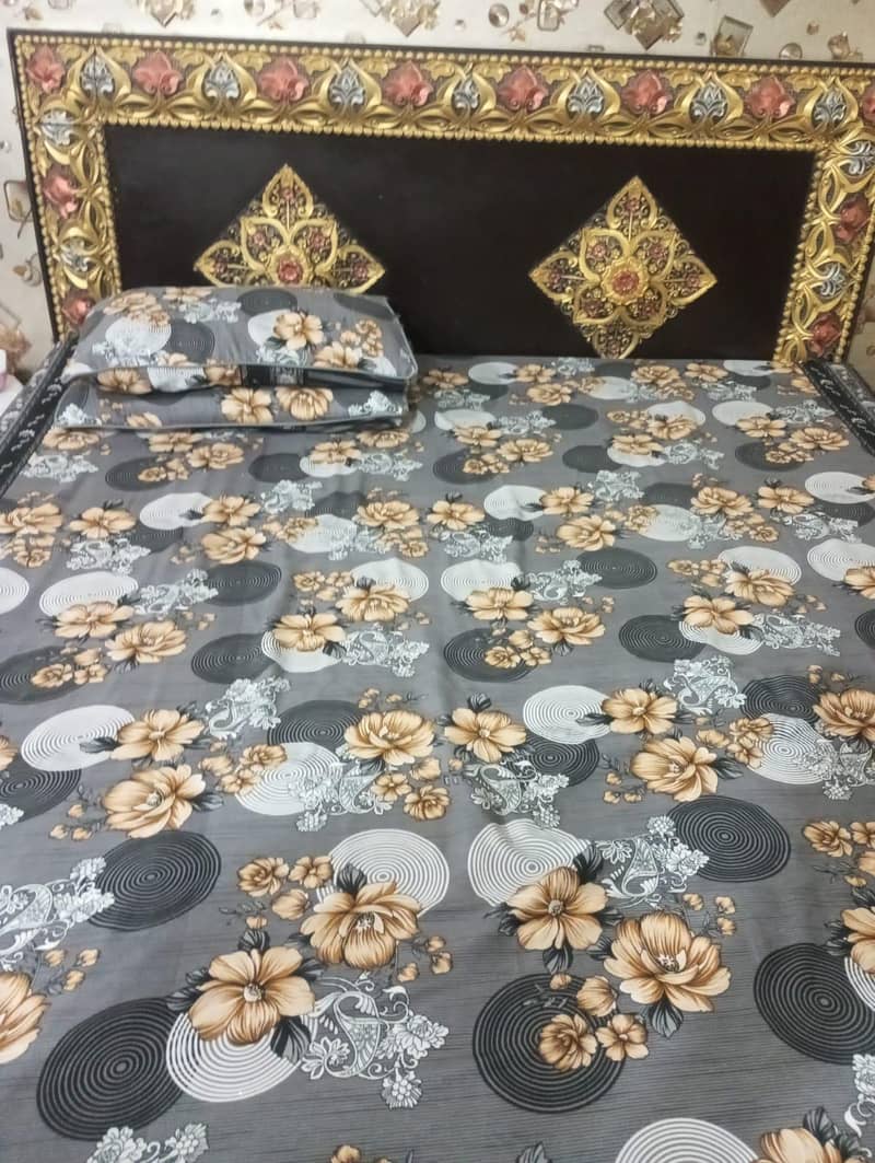 king bed 0