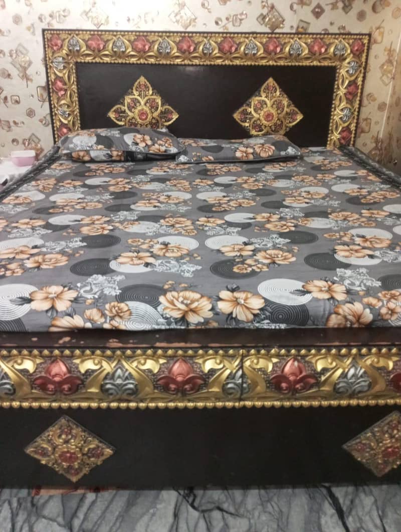 king bed 2