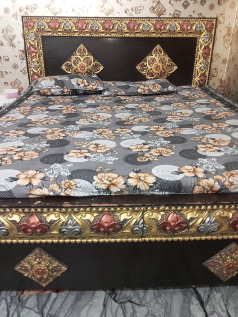 king bed 3