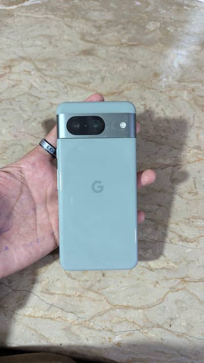 Google Pixel 8