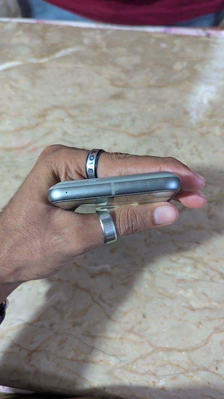 Google Pixel 8 9