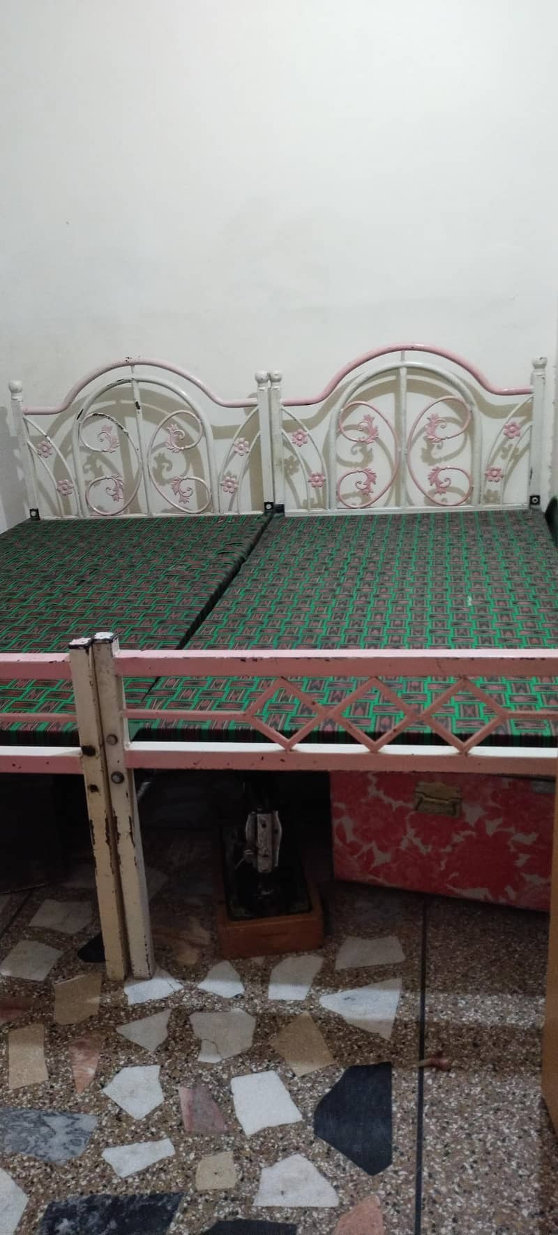 2 single bed 1