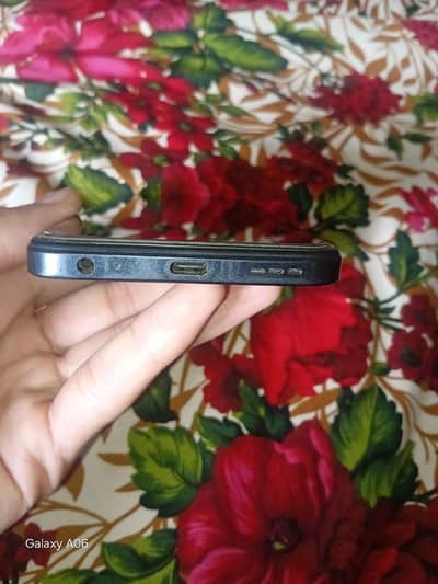Infinix Hot 30 Play