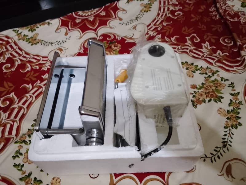 pasta maker machine 4