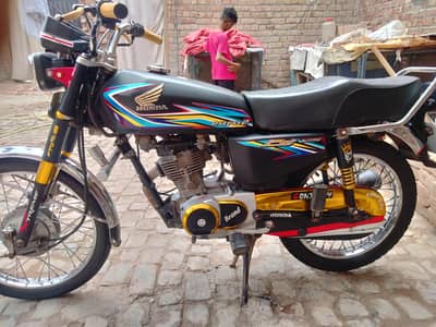 Honda 125 /18modal 10/10