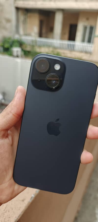 iPhone 15 | 128 GB | 97% BH ( No scratches ) MDM Bypassed
