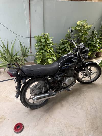 Suzuki 150 SE
