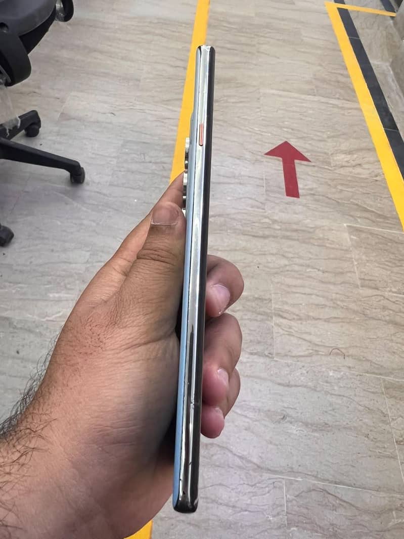 Tecno CAMON 40 Pro 5