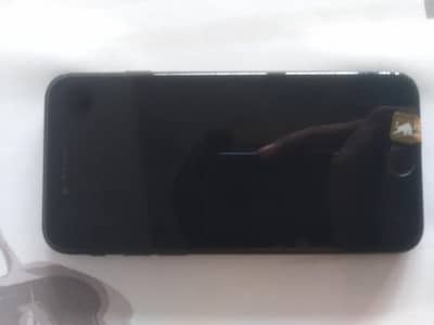 Apple iPhone SE