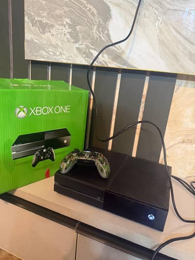 xbox one 500 gb with 4 games installed