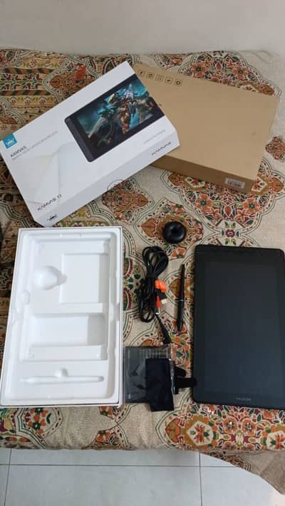 Huion Kamvas 13 gen 3 drawing pad for sale