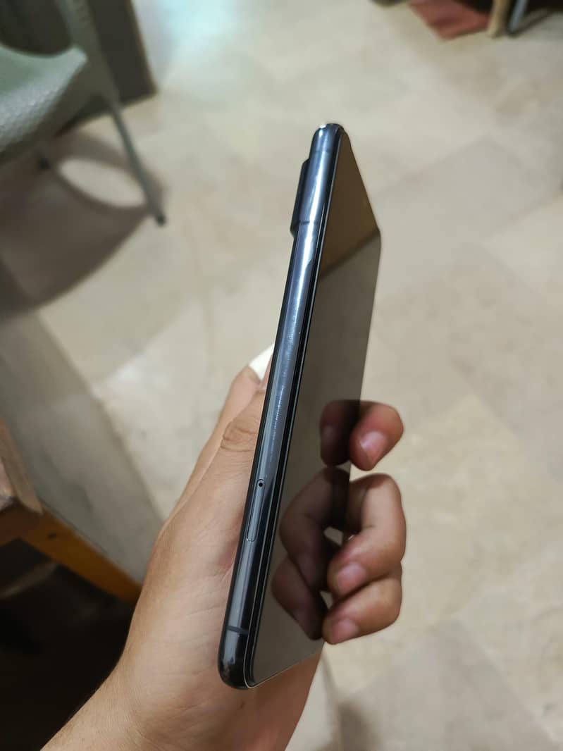 Google Pixel 8 Pro 2