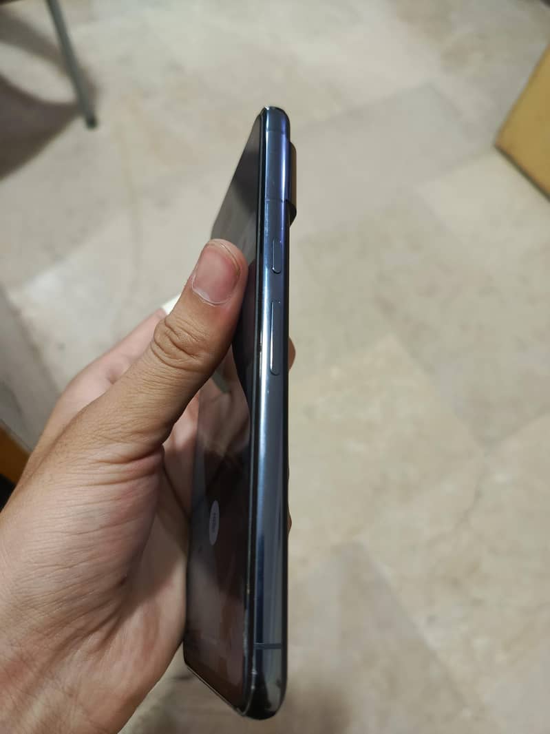 Google Pixel 8 Pro 3