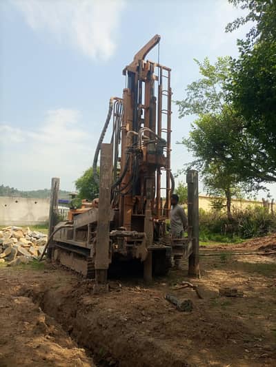 drill machine ki boring k leya rabta kary