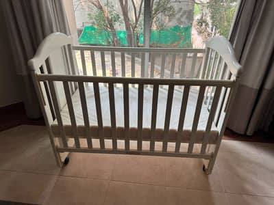 Wooden Baby Cot / Crib with Mattress – White Color | Excellent
