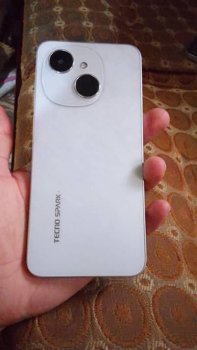 Tecno Spark Go 1  4 gb 64 gb