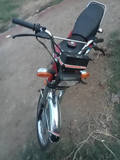 125 Honda bike