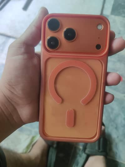 Apple iPhone XR convert 17pro max