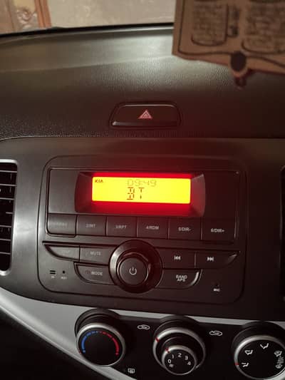 KIA picanto orignal multimedia with frame