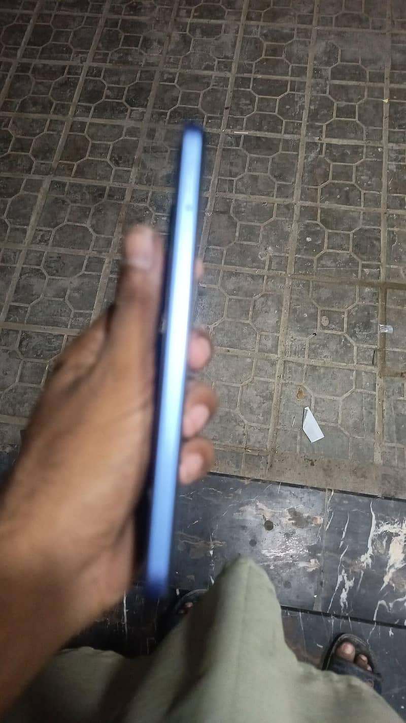Tecno Spark 20 2