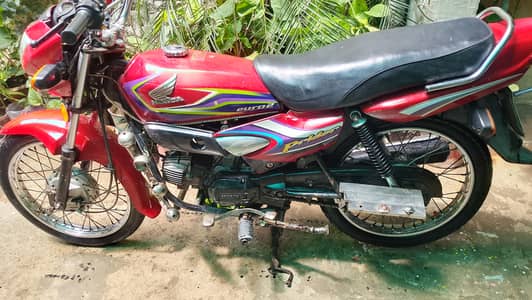 Honda Pridor 2013 Red-Urgent sale-85,000W. s and Mobile Num 03156979555