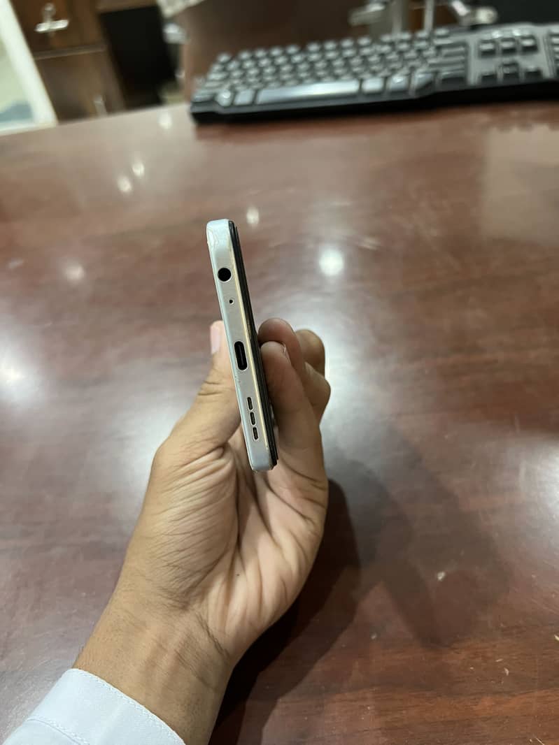 Tecno spark 40 5