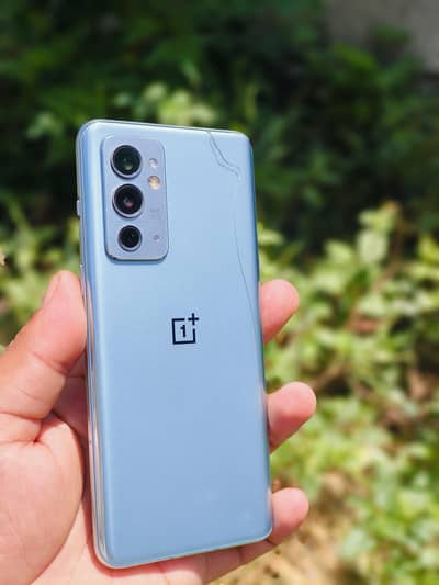 One Plus 9RT