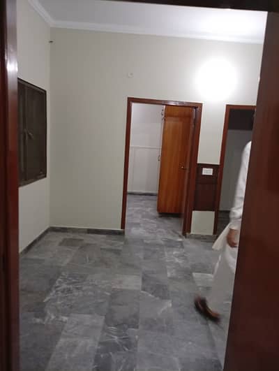 3Marla full house for rent 3bad attached bathroom TV launch kitchen marble flooring woodwork good location
