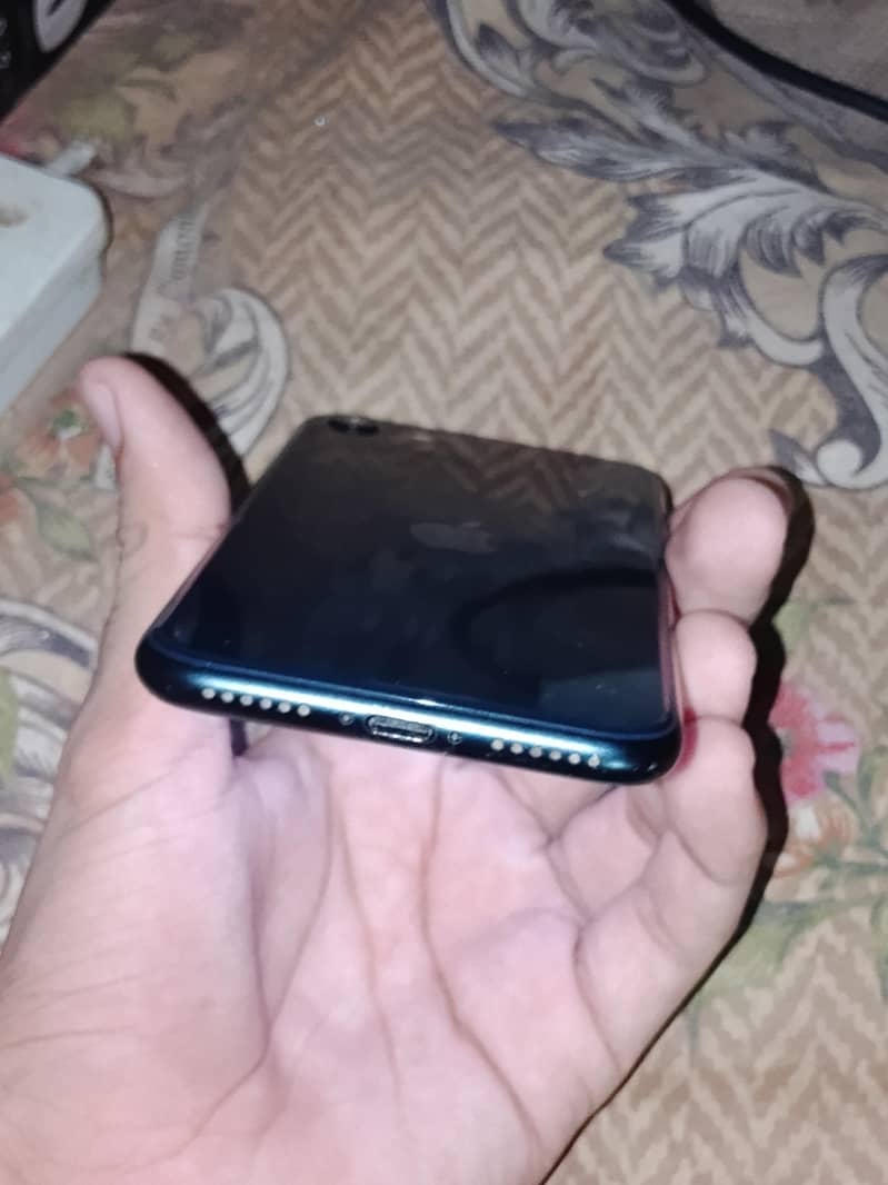 Iphone se 3rd urgent aale 2