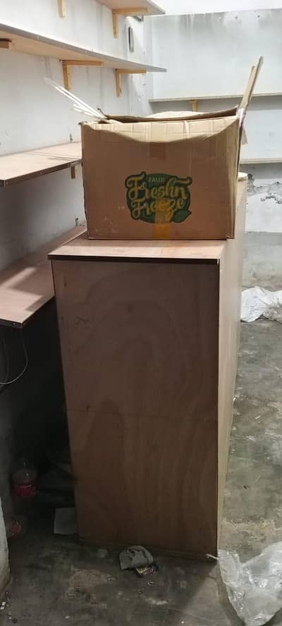 countter and shelf's