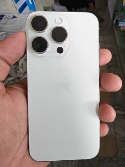 Apple iPhone 15 Pro