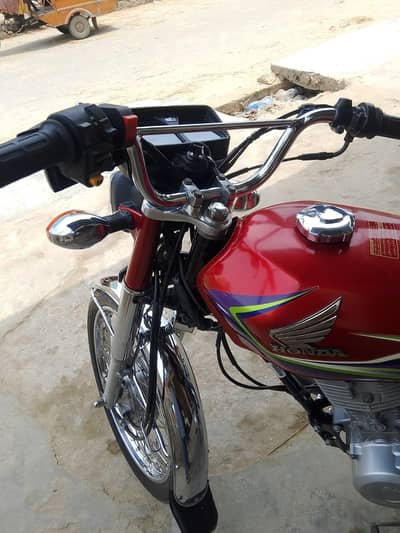 125 model 2022 New condition