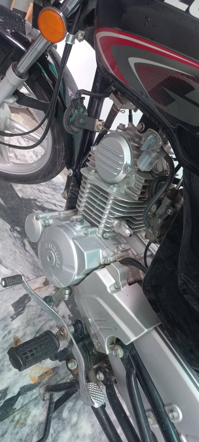 suzuki 4