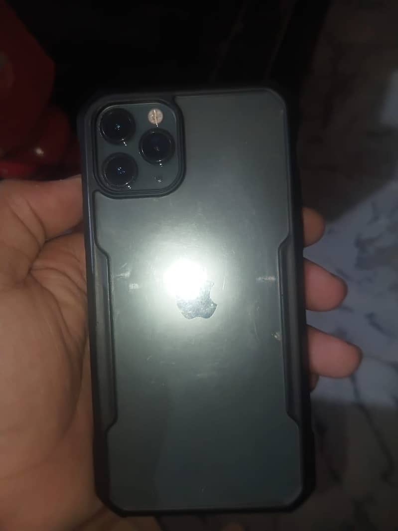 Apple iPhone 11 Pro 1