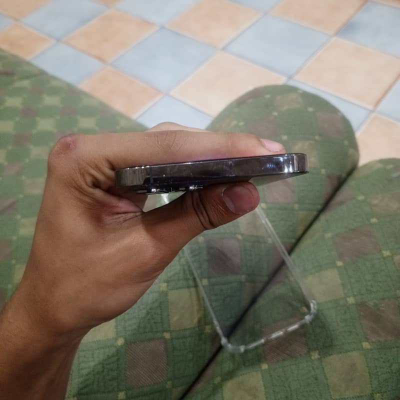 Apple iPhone 12 Pro Max 5
