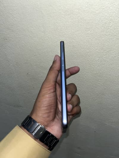 Oppo F17 8/128 Navy Blue Colour With Box Condition 10/9