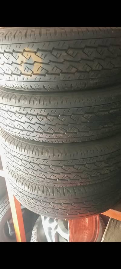 hiac van tyre