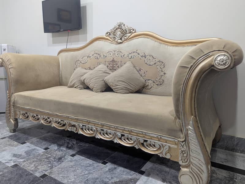 Royal Style Chinioti Sofa 0