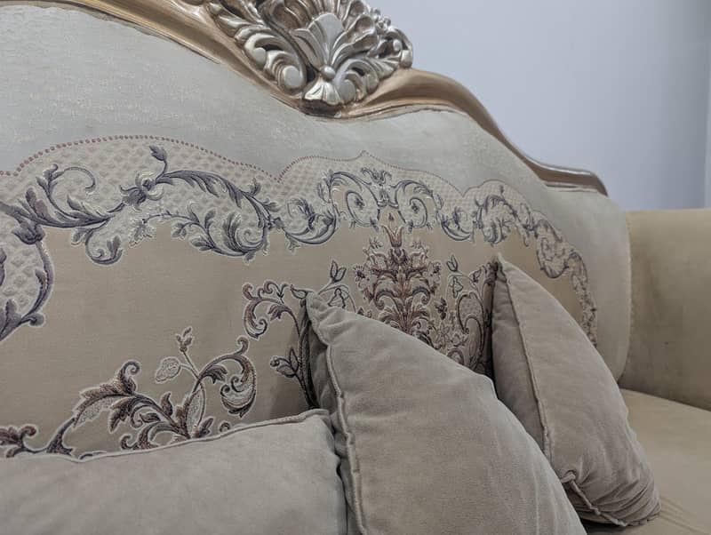 Royal Style Chinioti Sofa 3