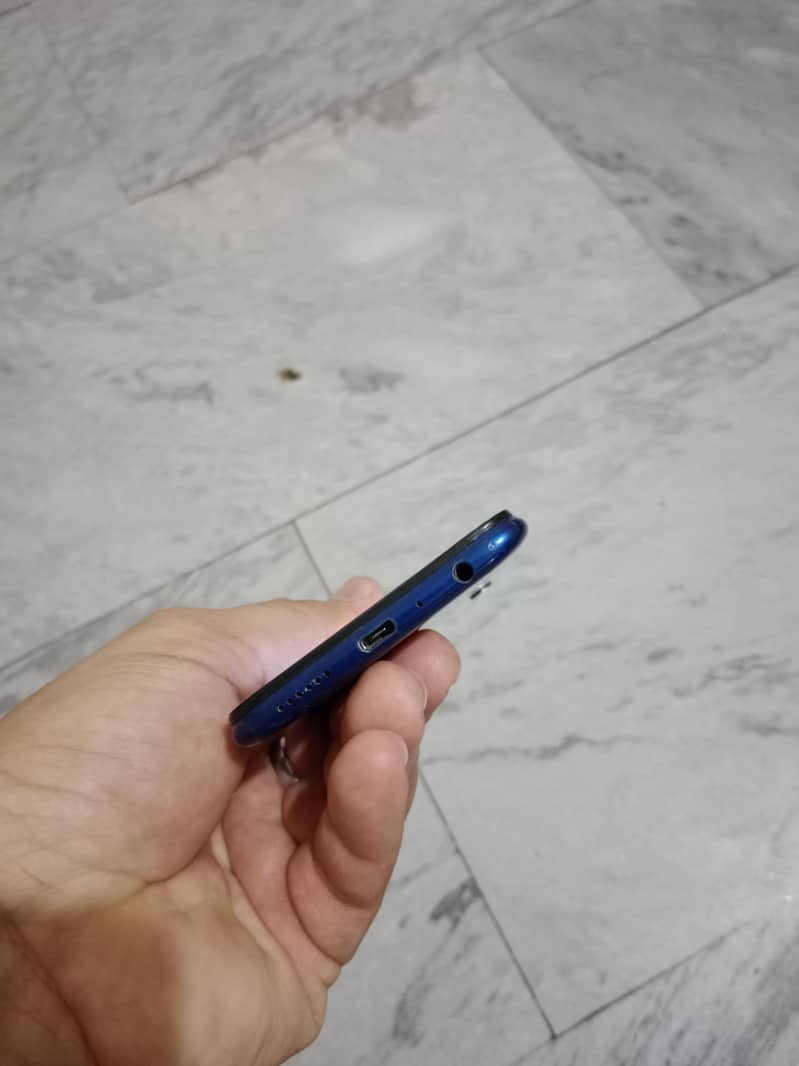 OPPO A83 5