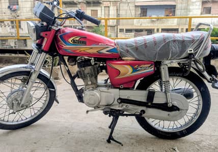 UNITED 125