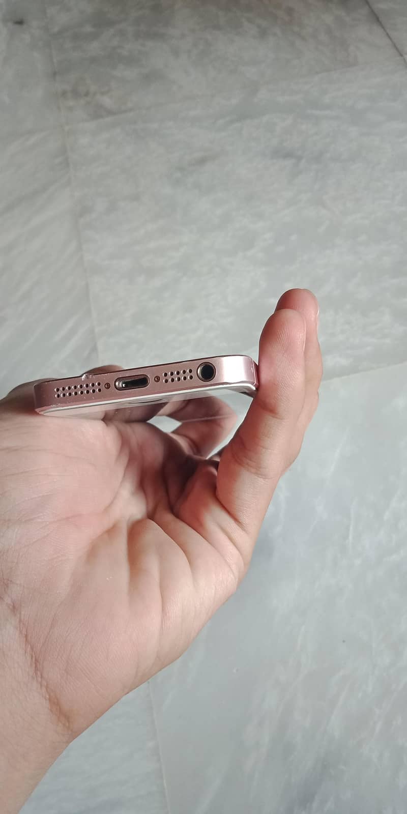 Apple iPhone SE 7
