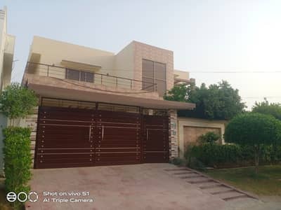 One kanal house for sale